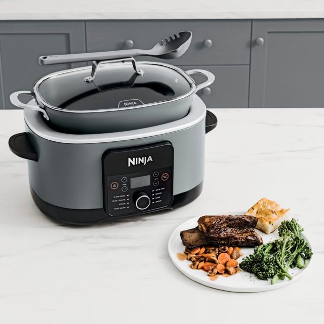 Ninja Foodi 8-Qt Dual-Zone Air Fryer